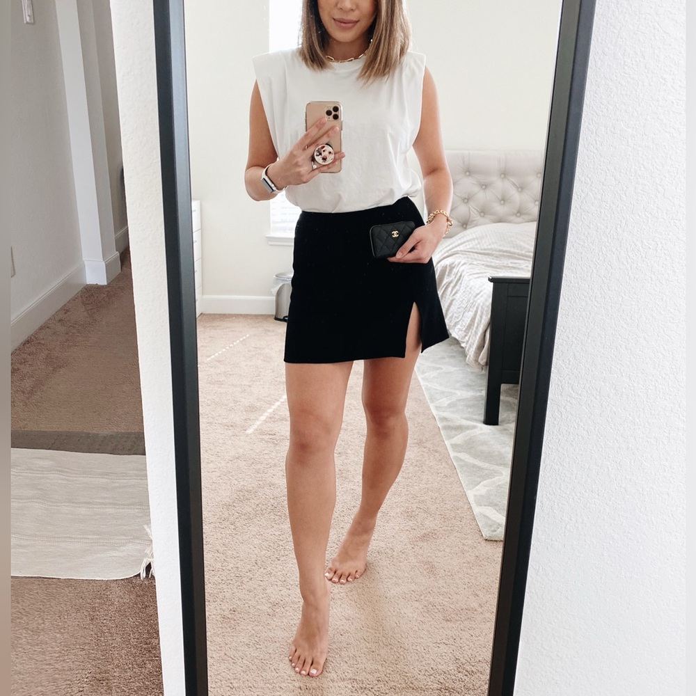 EUC REFORMATION Tamara Crepe Mini Skirt 2 Side Slit Black